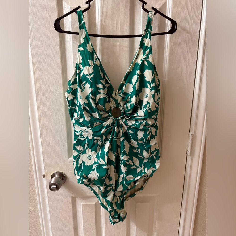 Time and Tru Green Floral One Piece Swimsuit